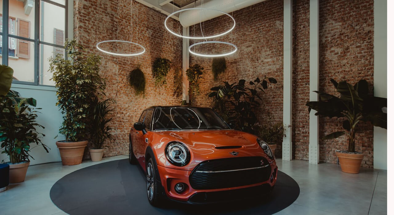 MINI CLUBMAN HOUSE